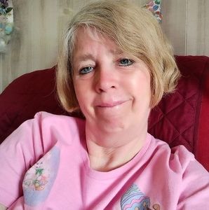 Meet your Posher, Toni